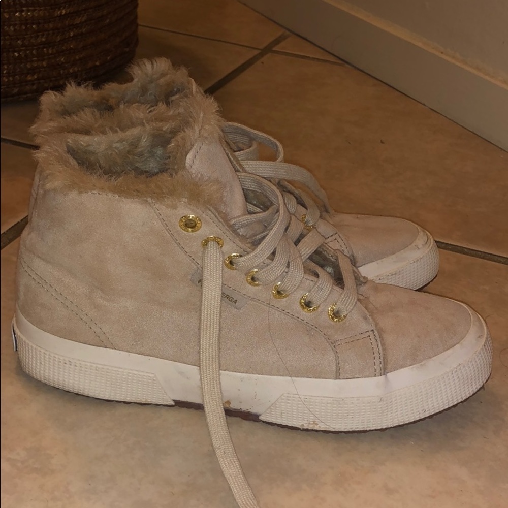 Shoes - Picture 2 of 3